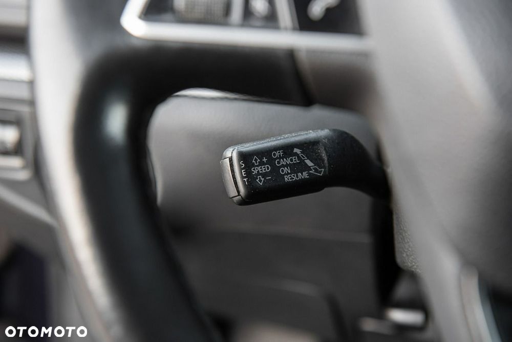 Seat Alhambra 2.0 TDI Start & Stop Crono Plus - 29