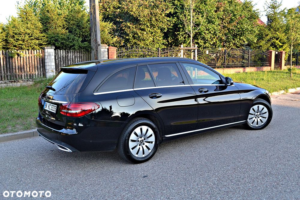 Mercedes-Benz Klasa C 220 d 9G-TRONIC Exclusive - 18