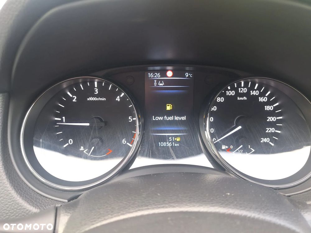 Nissan Qashqai 1.6 dCi 4x4 Tekna - 7