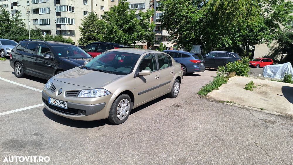 Renault Megane - 1