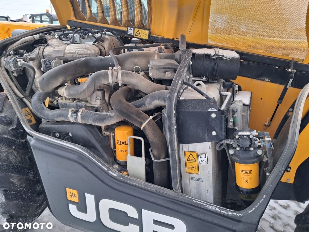 JCB 538-60 Agri - 4