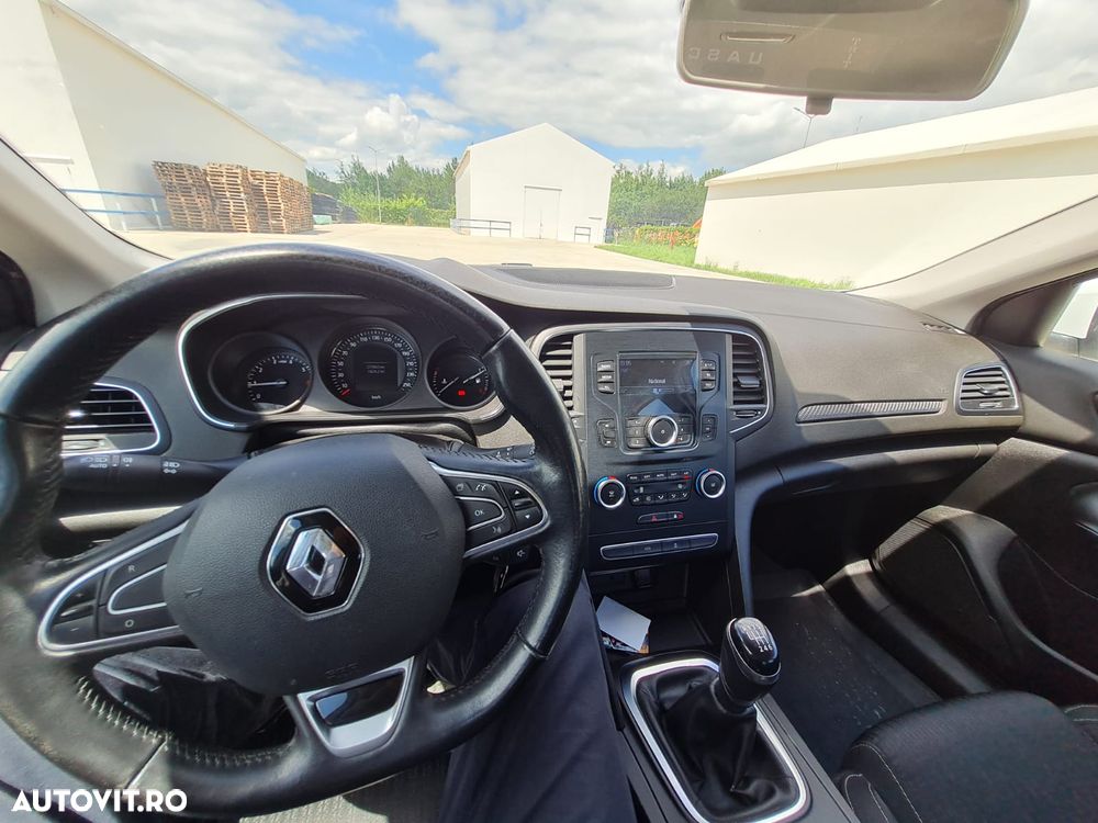 Renault Megane TCE GPF Zen - 6