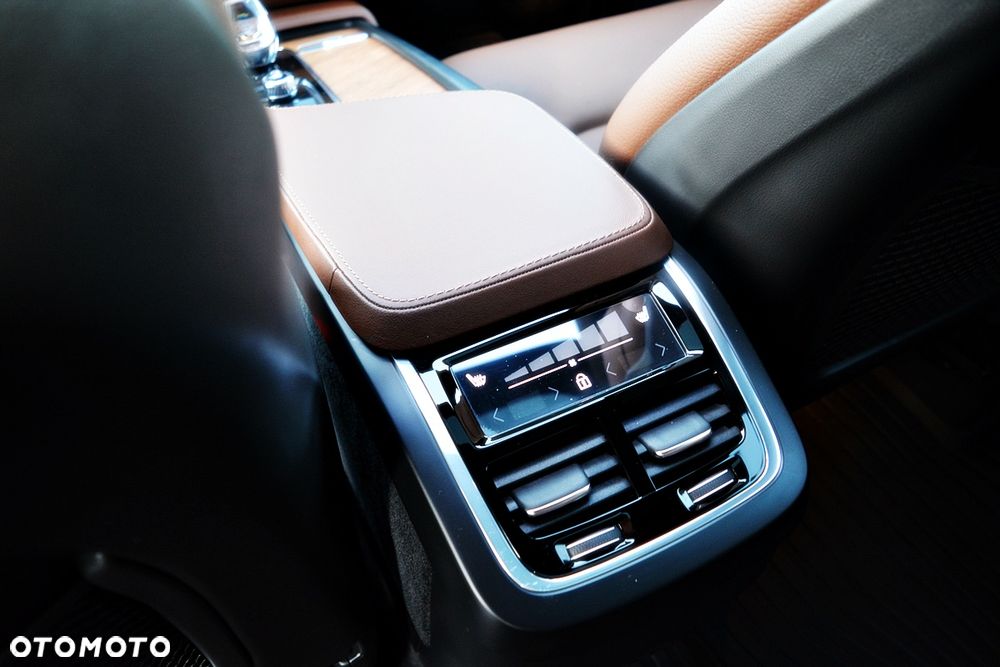Volvo XC 90 B6 B AWD Geartronic Inscription - 6