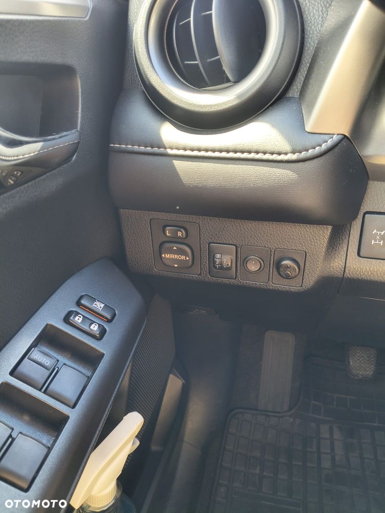 Toyota RAV4 2.0 Active 4x4 - 14