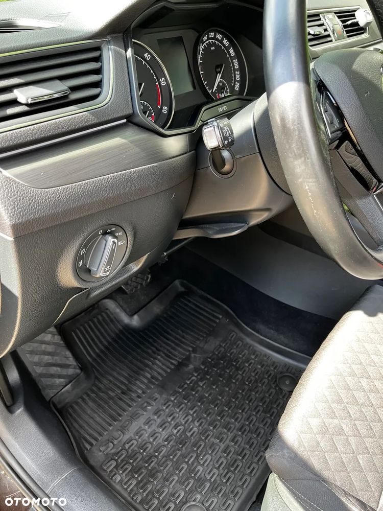 Skoda Superb 2.0 TDI 4x4 Style DSG - 13