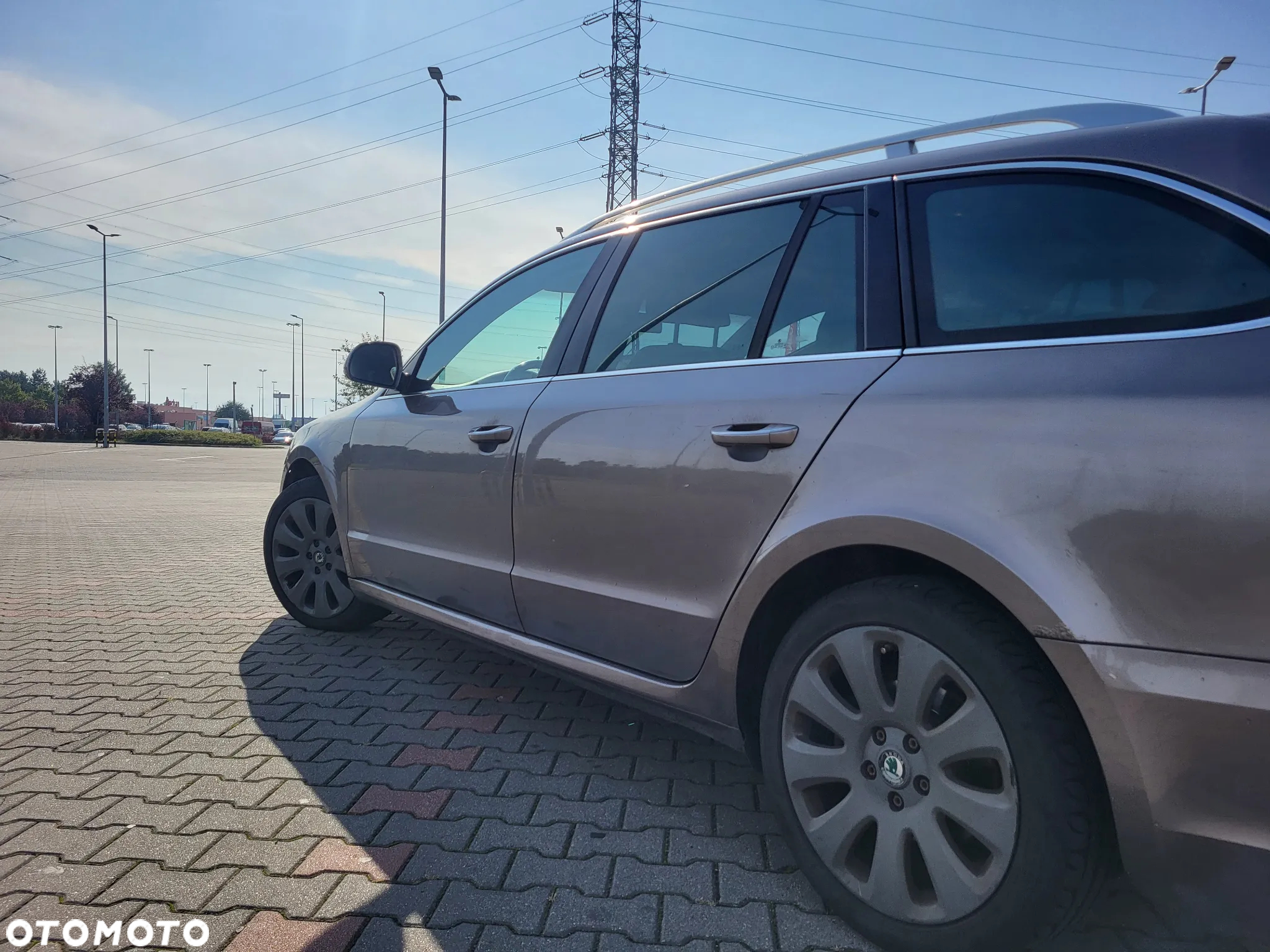 Skoda Superb 2.0 TDI Ambition - 8