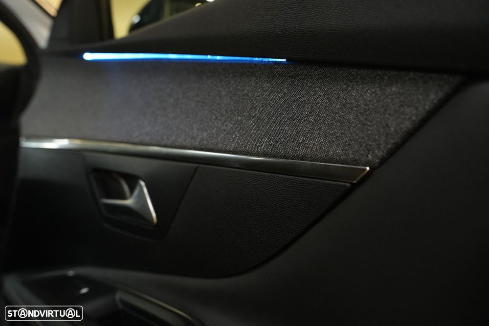 Peugeot 3008 1.5 BlueHDi GT Line EAT8 - 35