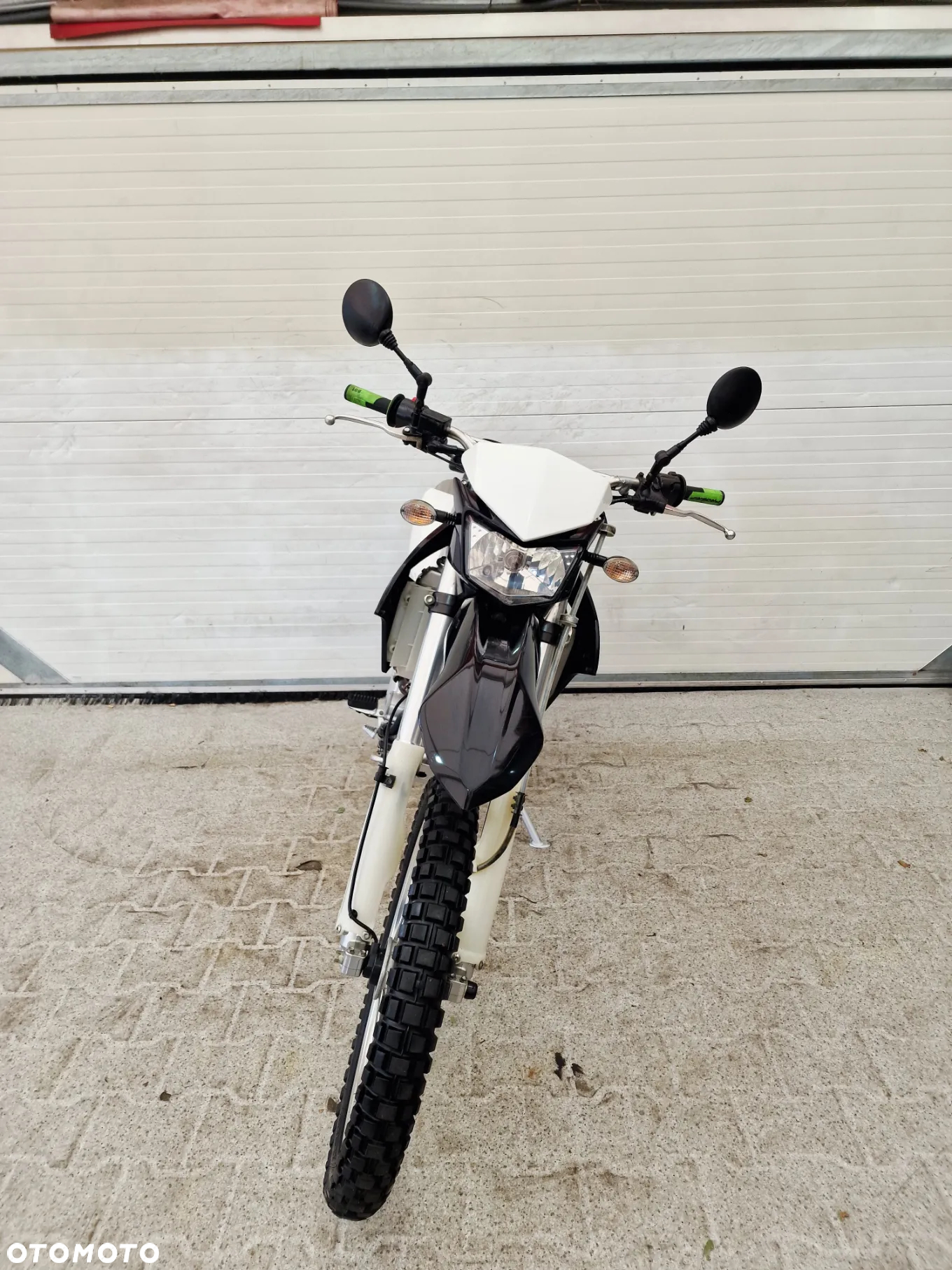Kawasaki KLX - 16