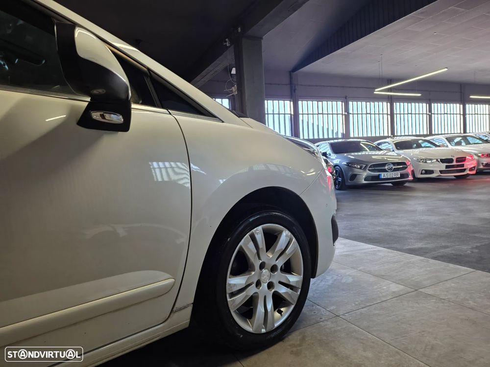 Peugeot 5008 BlueHDI 120 EAT6 Stop & Start Allure - 16