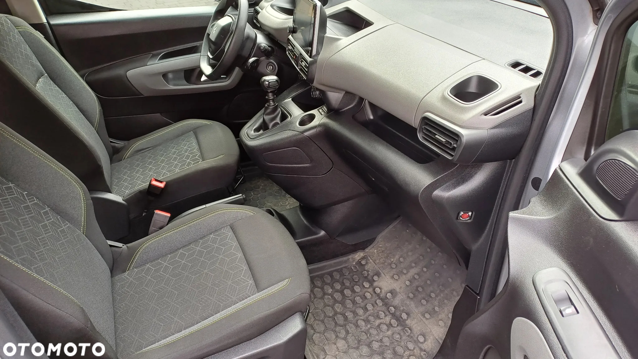 Peugeot Rifter 1.2 PureTech Active Pack S&S - 10