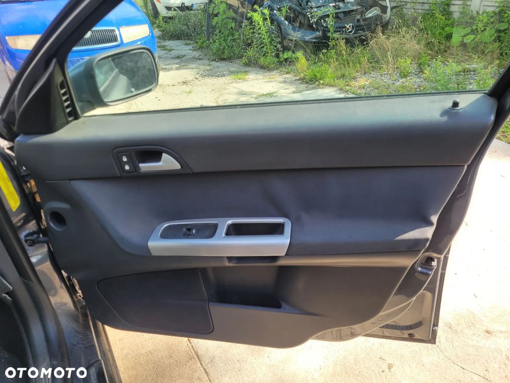 volvo v50 fotel kanapa deska kokpit podsufitka boczek podłokietnik licznik panel szyb stacyjka zestaw - 7