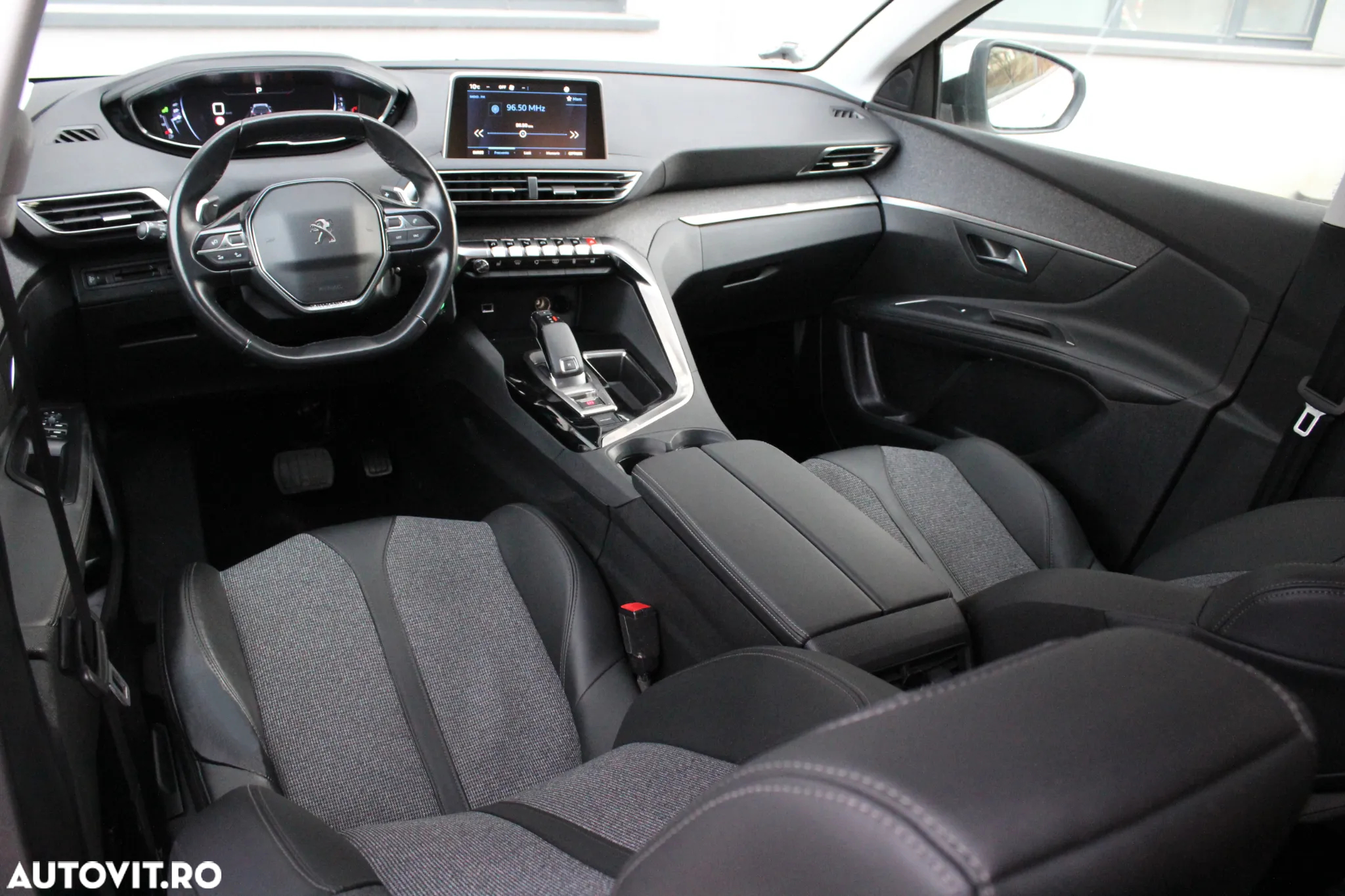 Peugeot 5008 1.5 BlueHDI s&s EAT8 Allure - 10