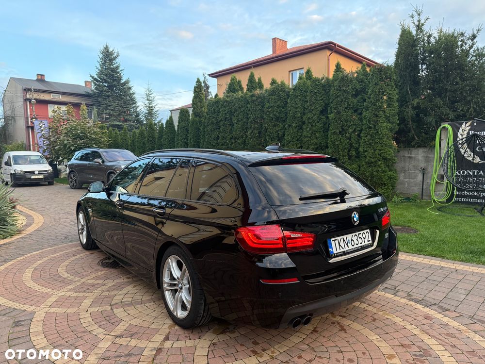 BMW Seria 5 520d Touring M Sport Edition - 15