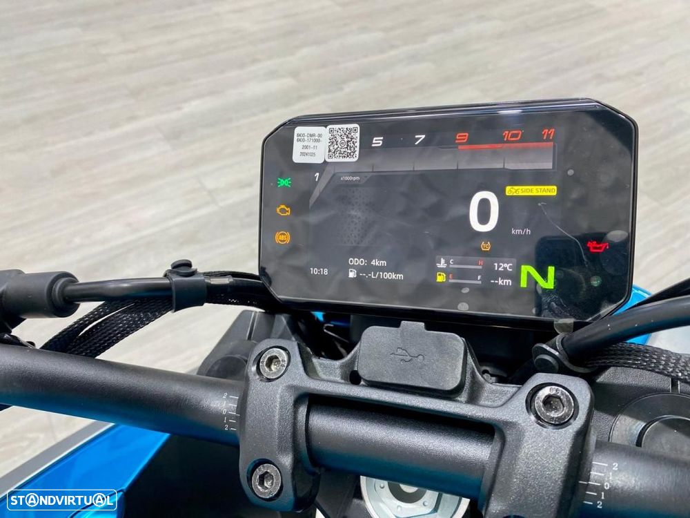 CF Moto 125NK - 11