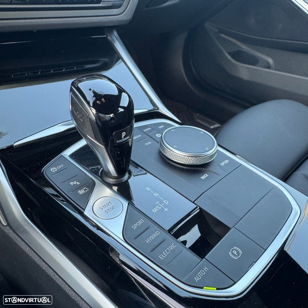 BMW 320 e Touring Line Sport Auto - 10