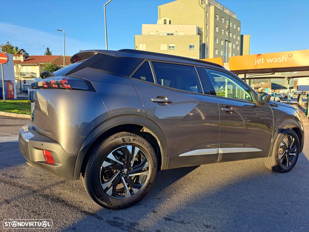 Peugeot 2008 1.2 PureTech Allure Pack - 4