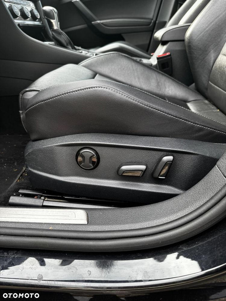 Volkswagen Golf GTD 2.0 TDI SCR DSG - 7