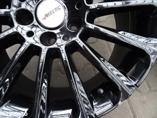 5x112  2x8Jx18 ET35 i 2x 9Jx18 ET45 do aut z rozstawem 112 - 4