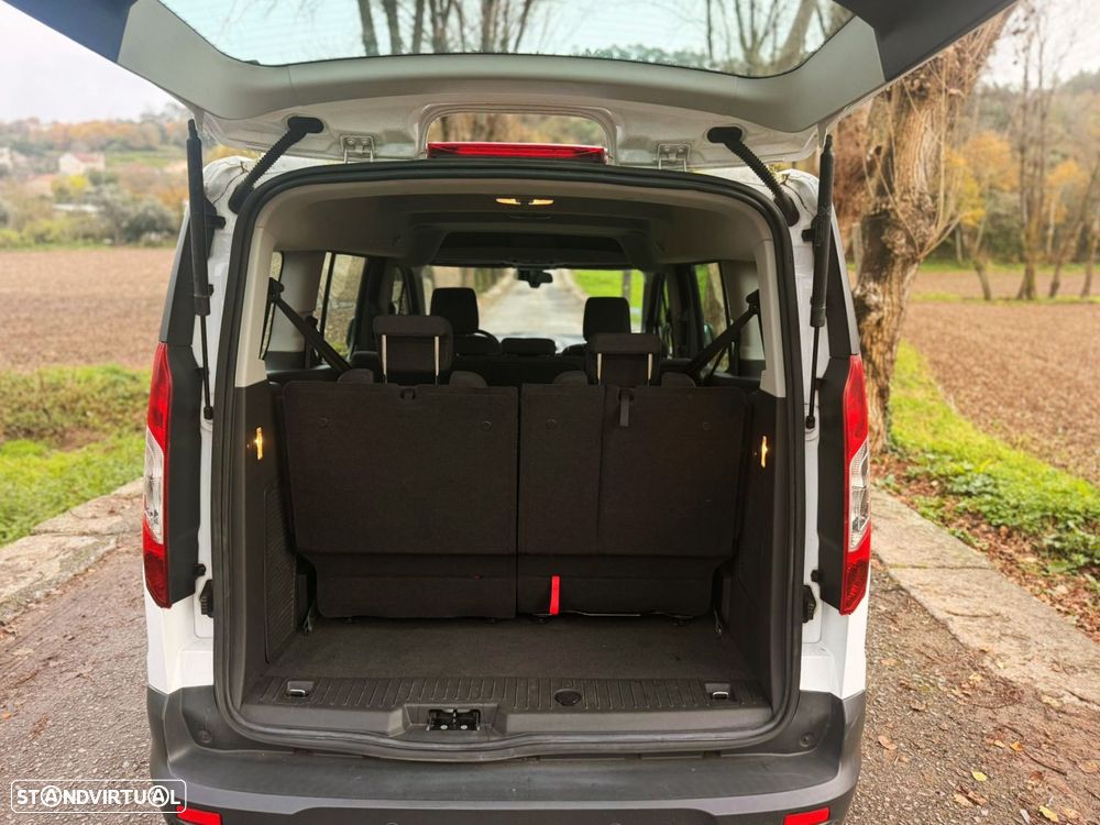 Ford Tourneo Connect - 17