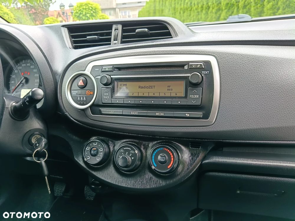 Toyota Yaris - 28