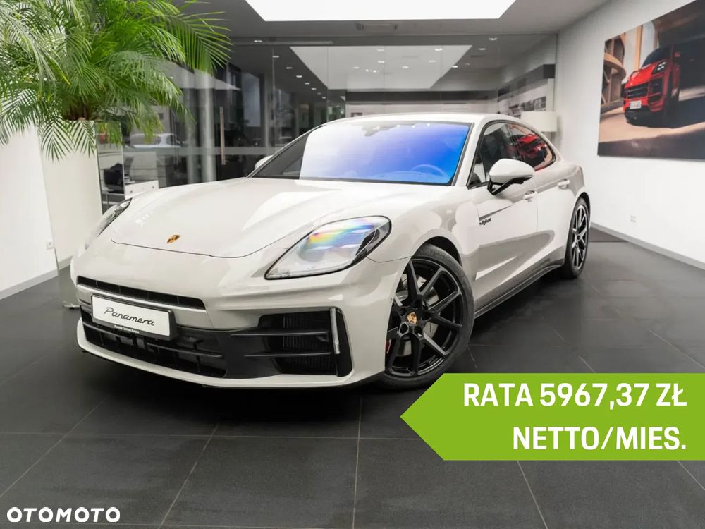 Porsche Panamera - 1