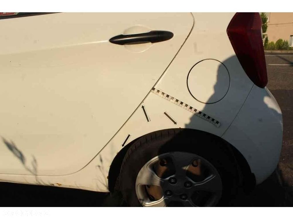 Kia Picanto 1.0 M - 38