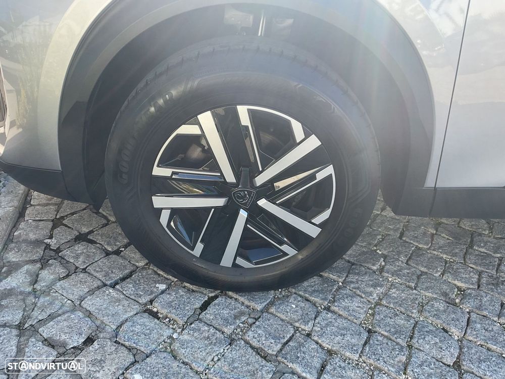 Peugeot 2008 1.2 PureTech Active Pack - 14