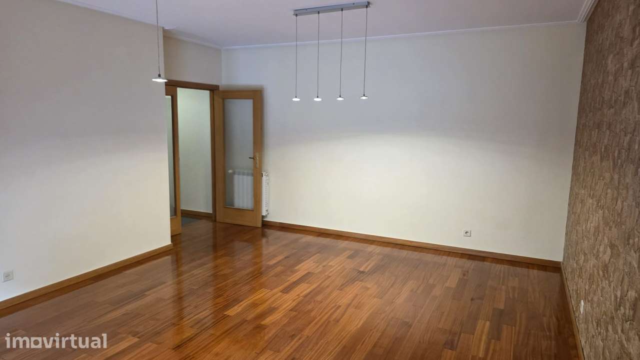 T2 - Ermesinde (Mercadona) - Grande imagem: 4/19