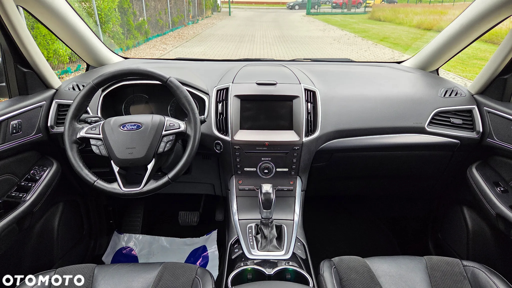 Ford Galaxy 2.0 TDCi 4WD Titanium PowerShift - 25