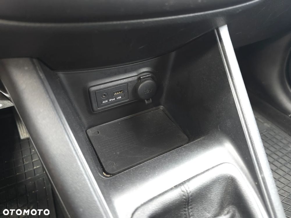Kia Venga 1.4 L - 27