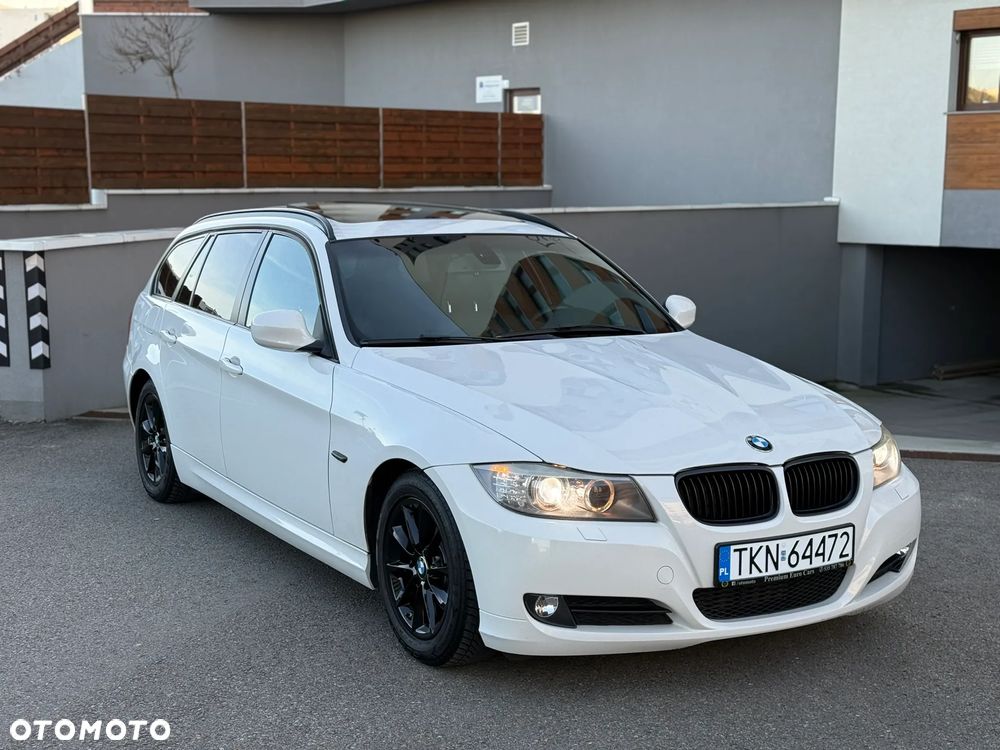 BMW Seria 3 320d Efficient Dynamics Sport Line - 3