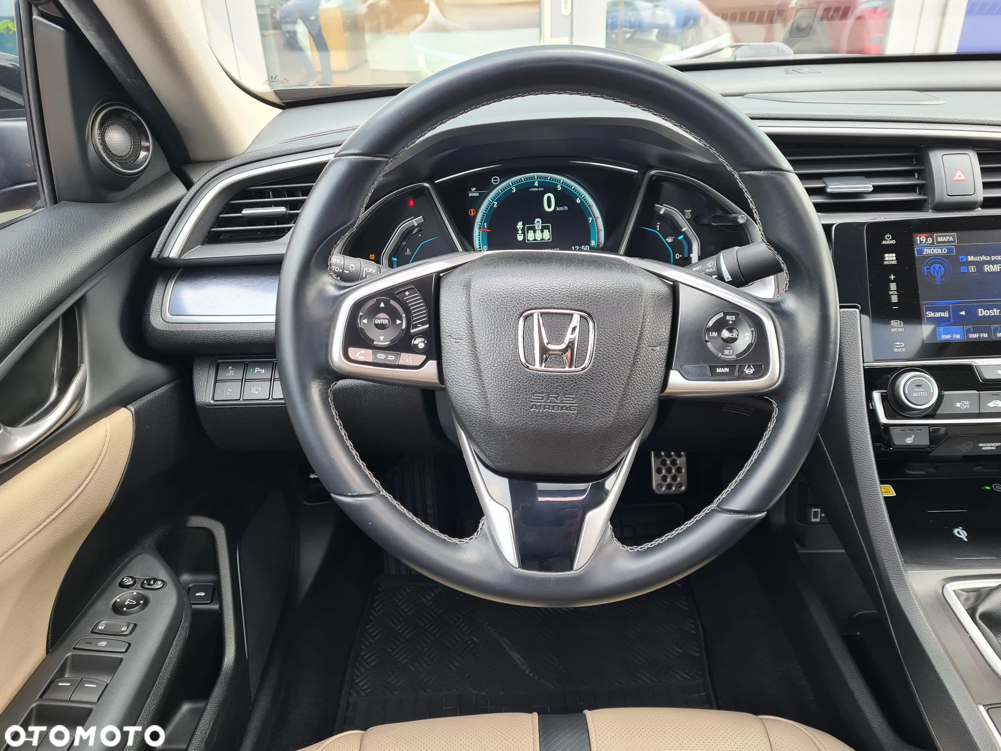 Honda Civic 1.5 T Executive - 18