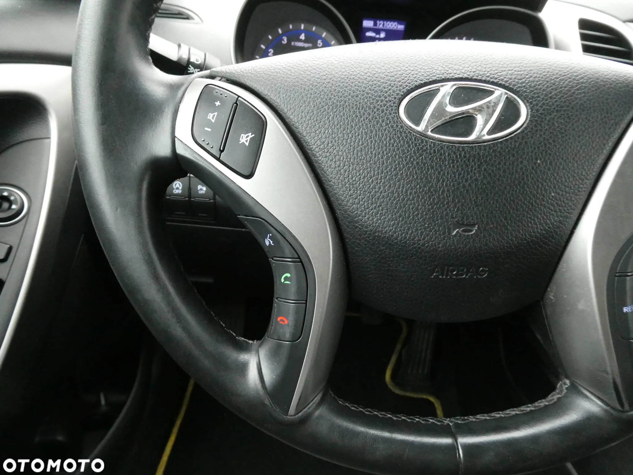 Hyundai i30 1.6 GDI BlueDrive Comfort - 13