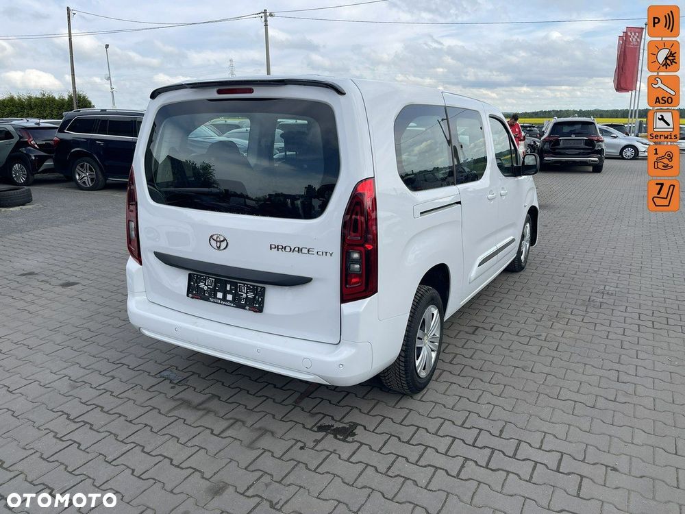 Toyota Proace City Verso 1.5 D-4D L2 Teamplayer 7-Sitzer - 1