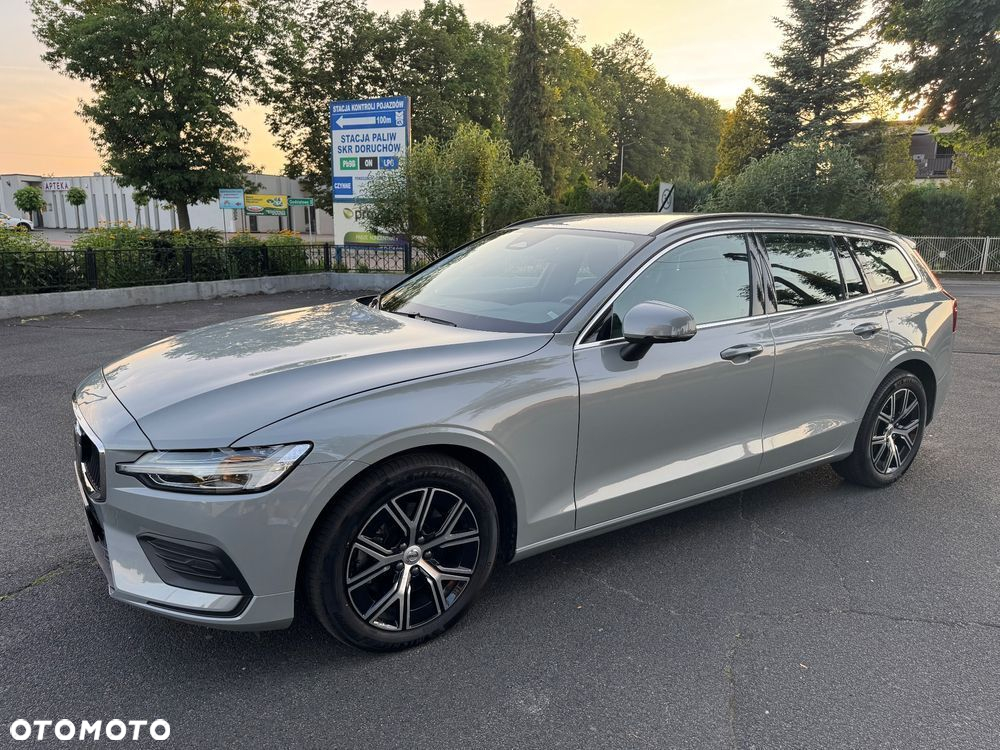 Volvo V60 B3 B DKG Core - 5
