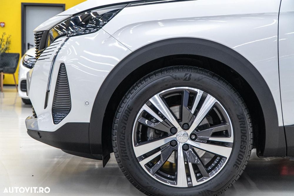 Peugeot 3008 1.2 PureTech 130 BVM6 Allure Pack - 40