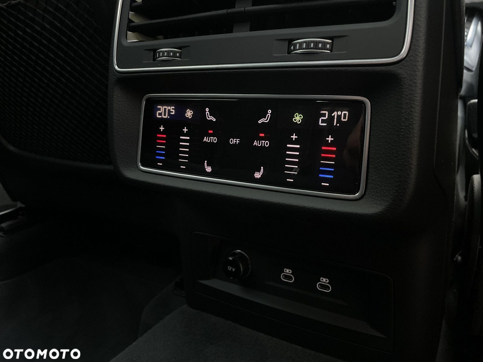 Audi Q8 - 31