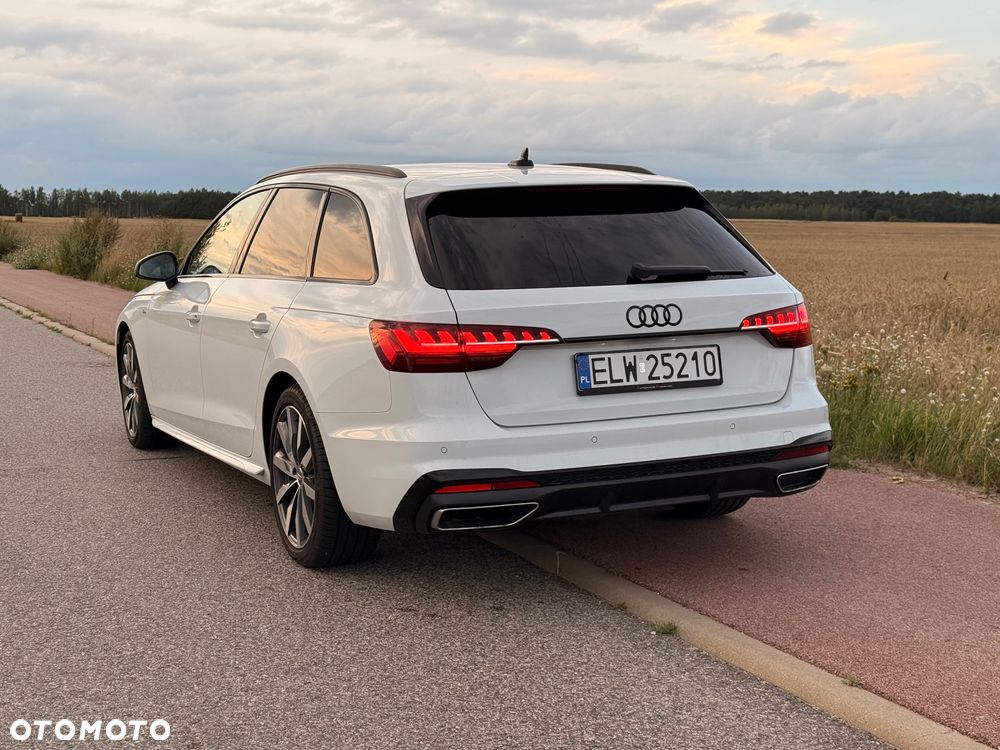 Audi A4 Avant - 33