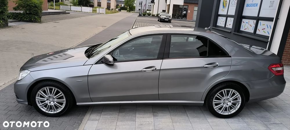 Mercedes-Benz Klasa E 200 Kompressor Automatik Elegance - 39
