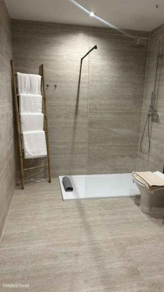 Apartamento com 1 quartos - localizado em Portimao - Grande imagem: 3/12