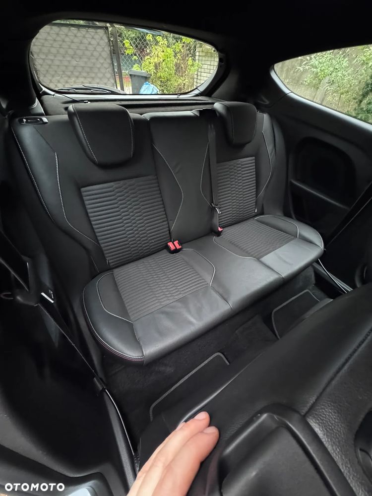 Ford Fiesta ST200 - 35