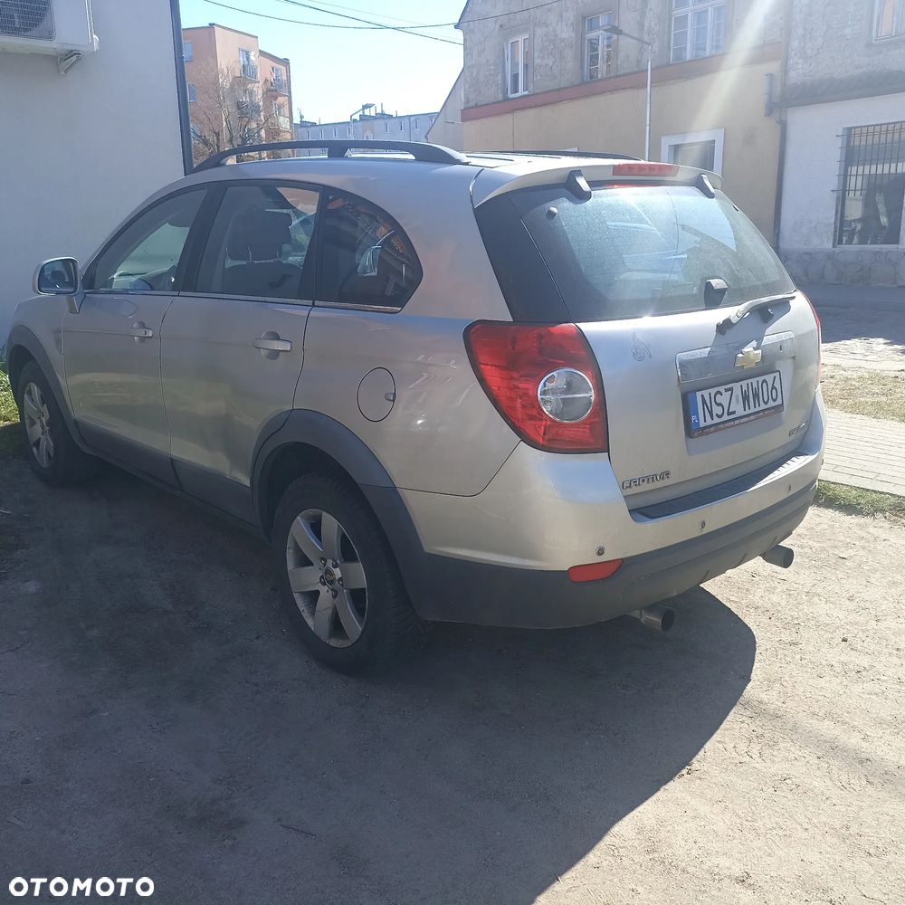 Chevrolet Captiva 2.4 2WD 7 Sitzer LS - 4