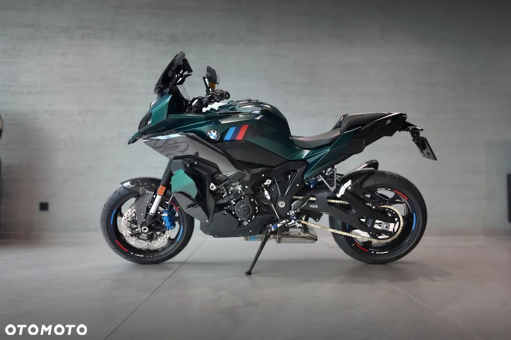 BMW XR - 1
