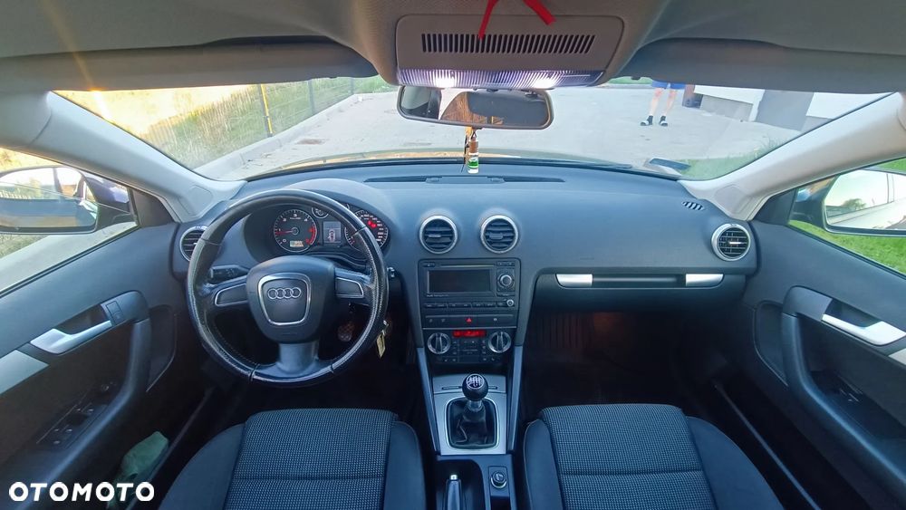 Audi A3 Sportback 2.0 TDI DPF Ambition - 10