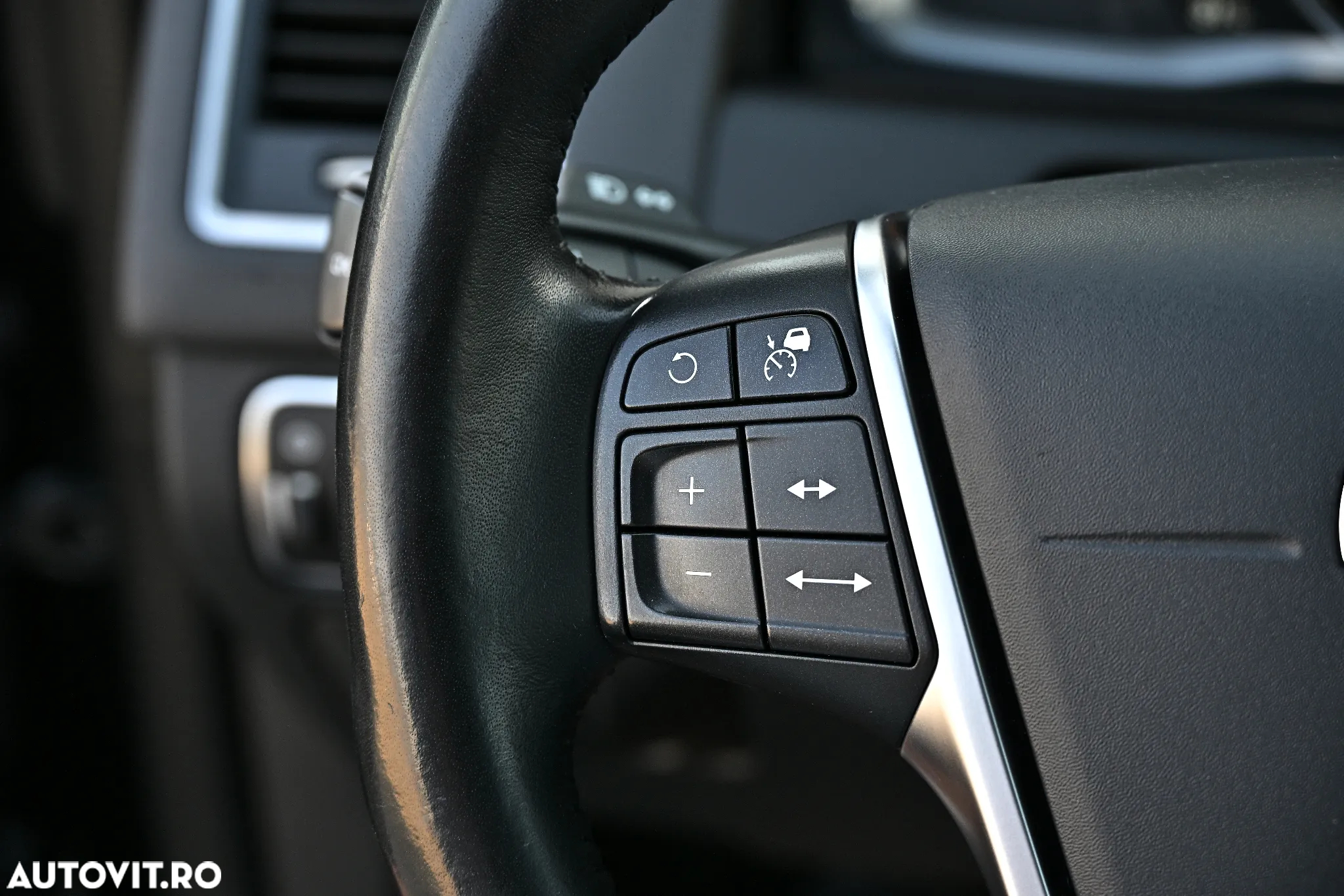 Volvo XC 60 D4 Geartronic Linje Inscription - 32