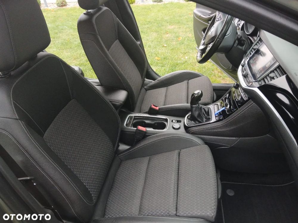 Opel Astra 1.6 Turbo Start/Stop Innovation - 30