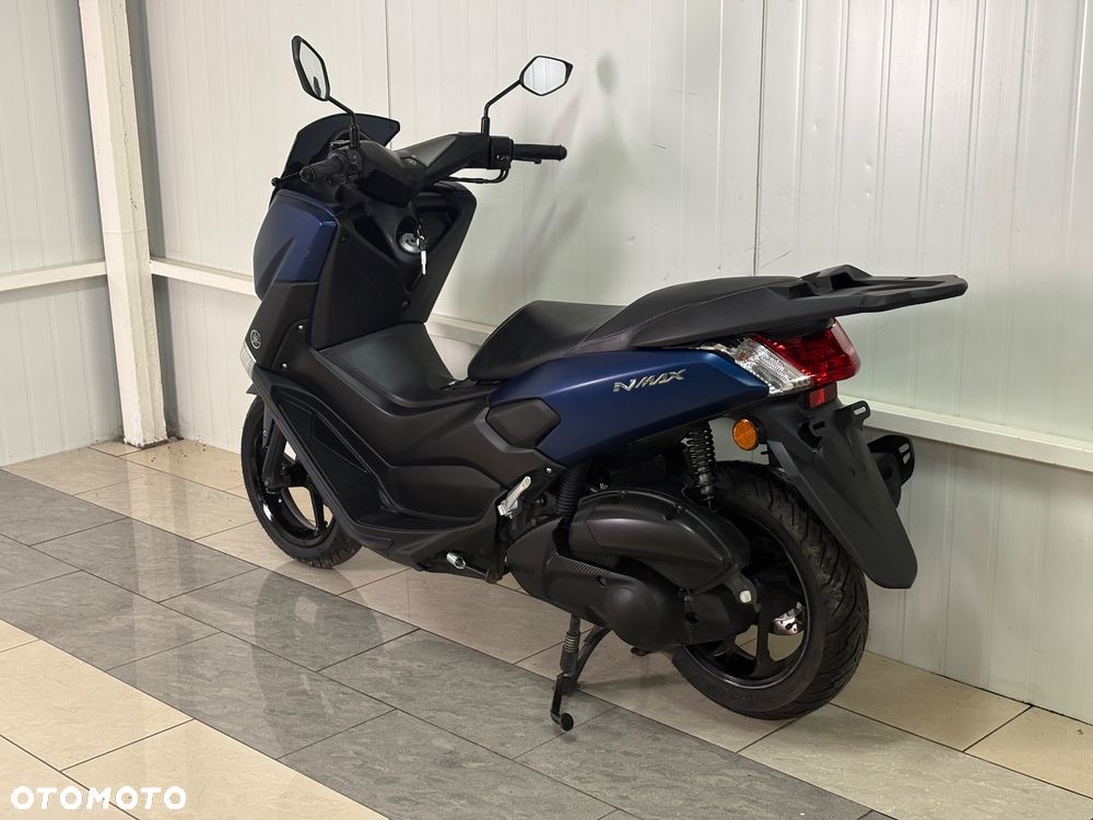 Yamaha NMAX - 7