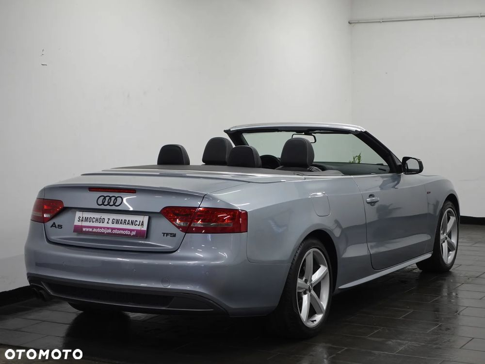 Audi A5 Cabrio - 10