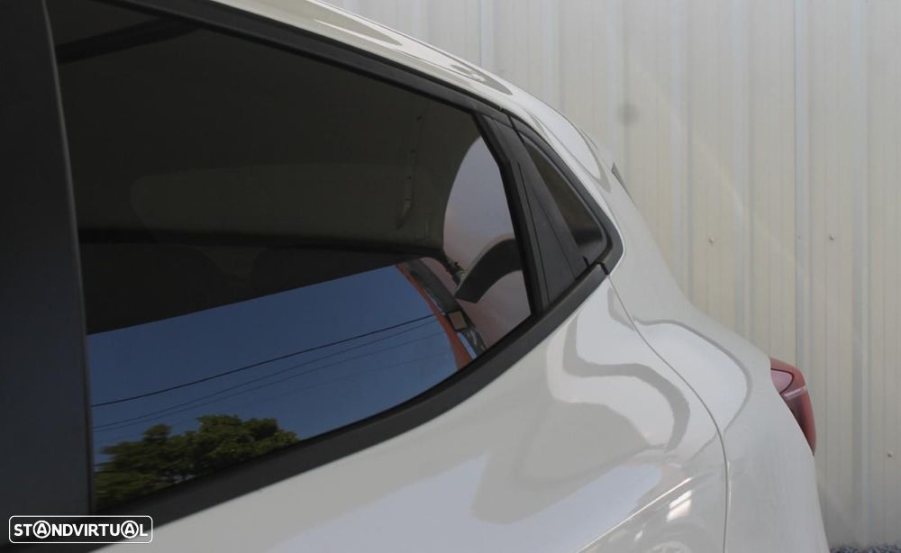 Renault Clio TCe 100 BUSINESS EDITION - 32