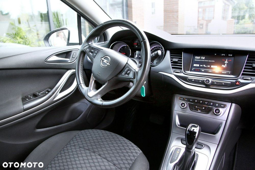 Opel Astra - 14